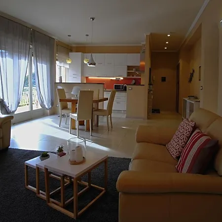 La Maison Du Boulevard Apartment *